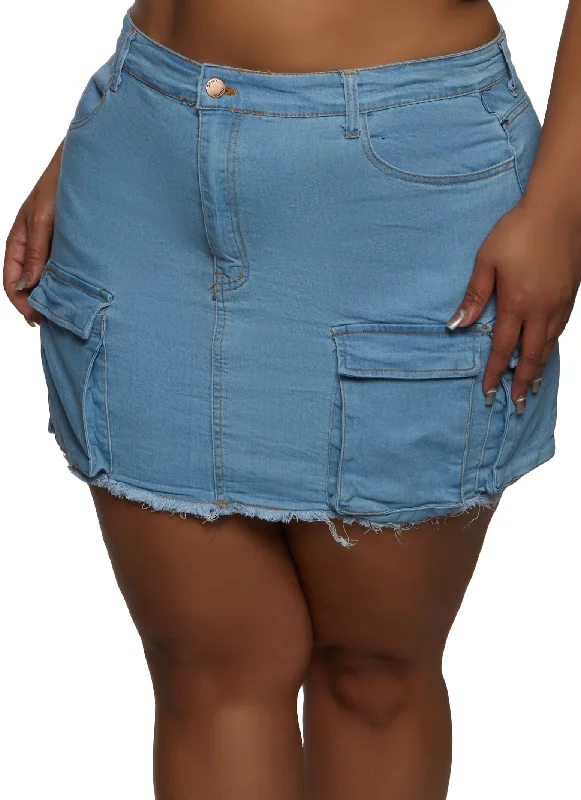 Plus Size Frayed Hem Cargo Pocket Mini Skirt