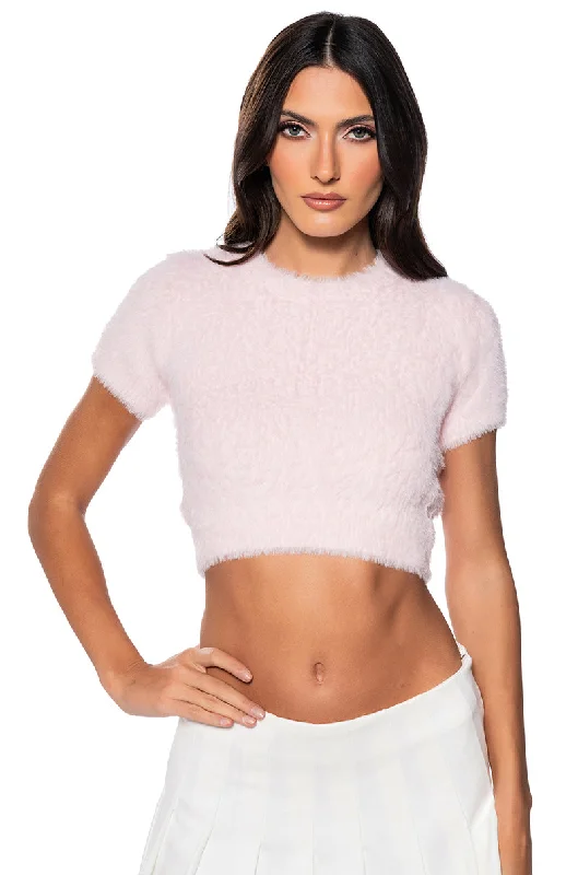 ULTRA FUZZY CROP SWEATER